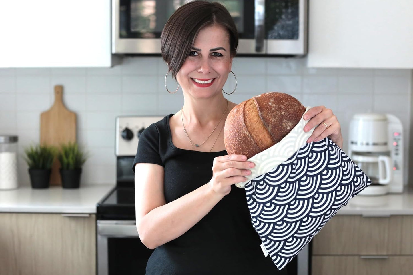 2 XL Beeswax Bread Bags for Homemade Sourdough, Produce, Sandwiches & Lunchbox Use - Reusable Bread Storage Bags, Washable (2-Pack)