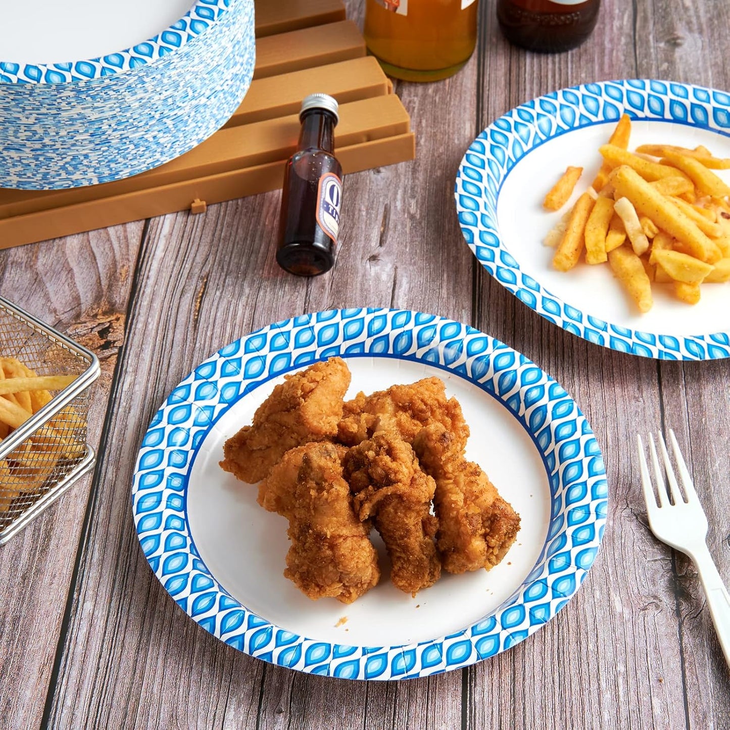 MUCHII Paper Plates 10 Inch, 150 Count Soak and Cut Proof, Blue Large Disposable Plates Bulk for Daily Use, Parties